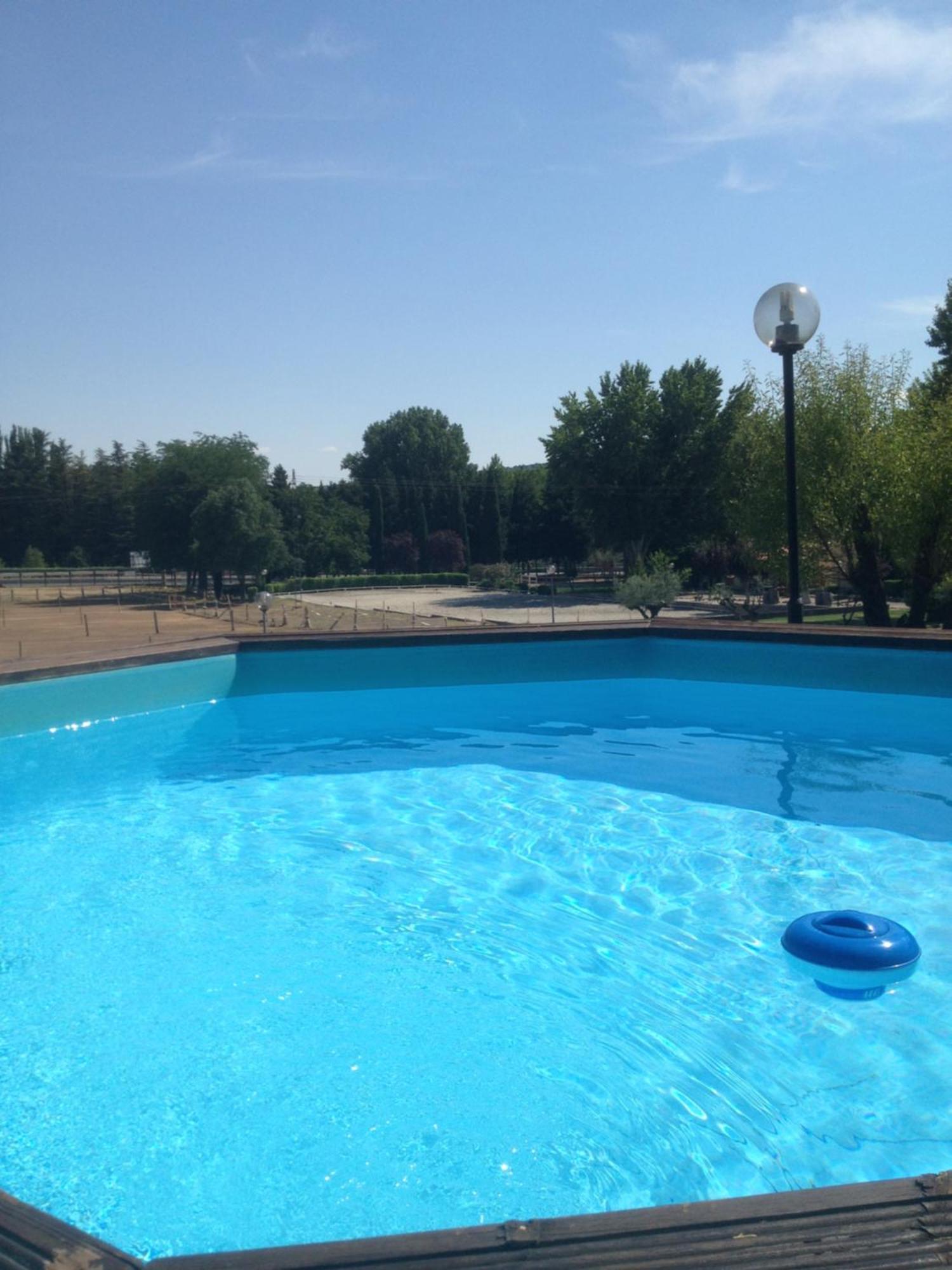 Bungalow Golosina Torrelaguna Luaran gambar